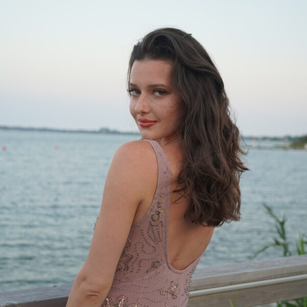 Victoria Dowling (VP of Marketing)